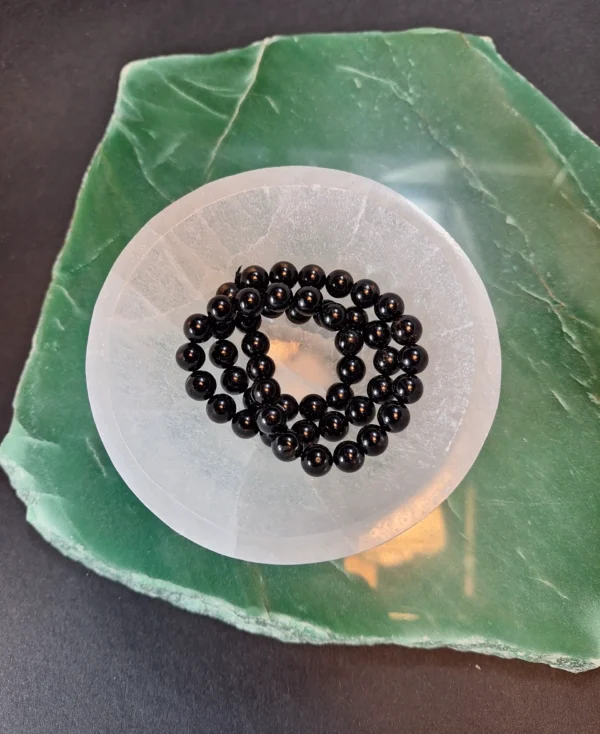Bolinha de turmalina negra 8mm A