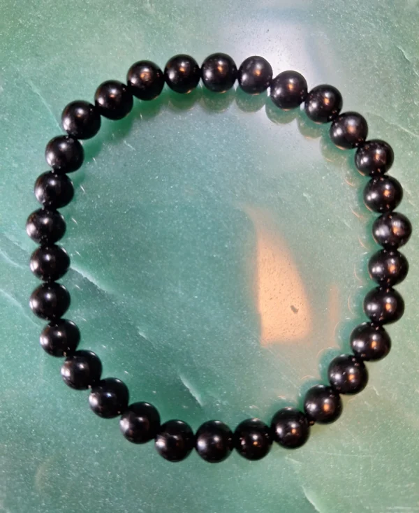 Pulseira azeviche 6mm detalhe